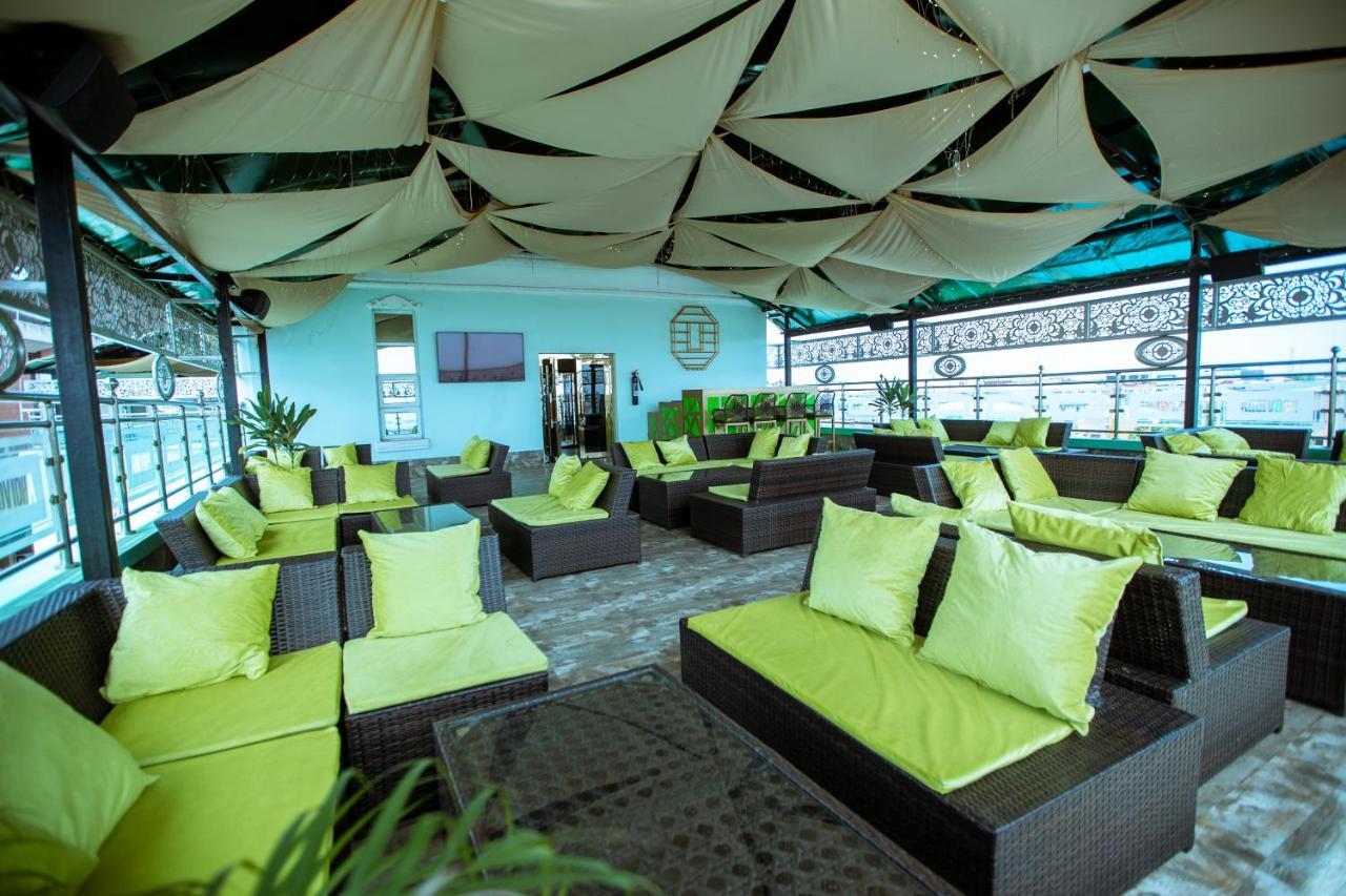 Apartment 79 Hotel & Suite 伊凯贾 外观 照片