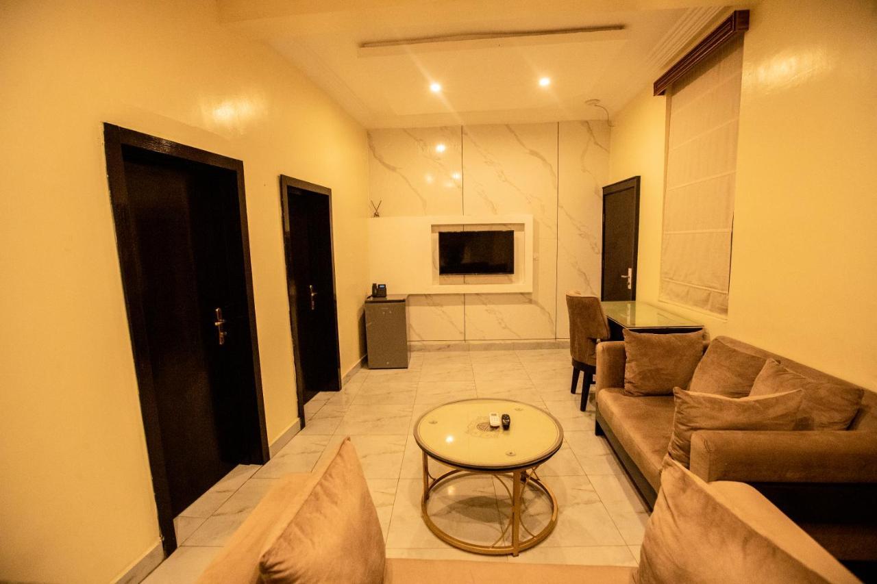 Apartment 79 Hotel & Suite 伊凯贾 外观 照片