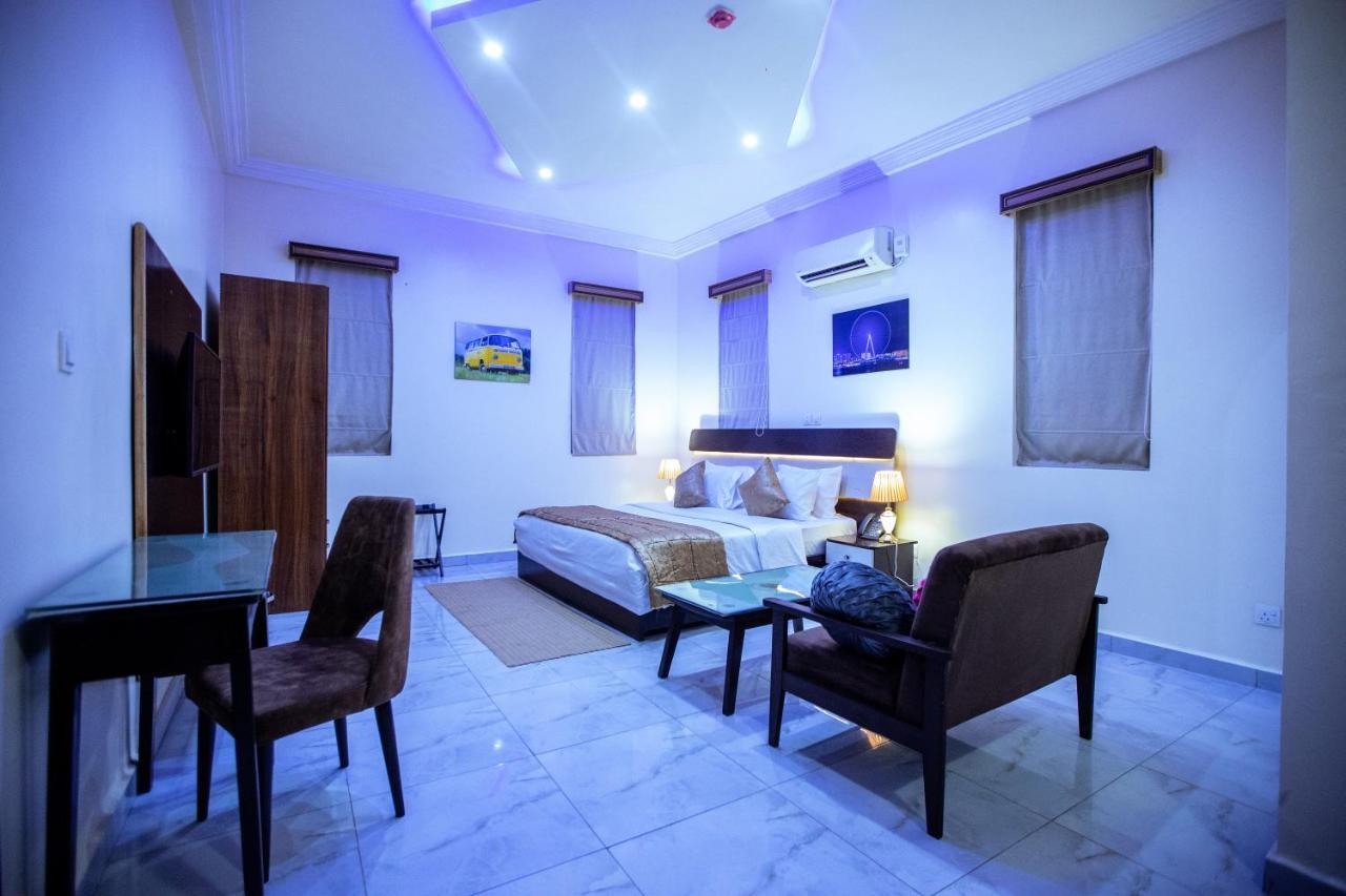 Apartment 79 Hotel & Suite 伊凯贾 外观 照片